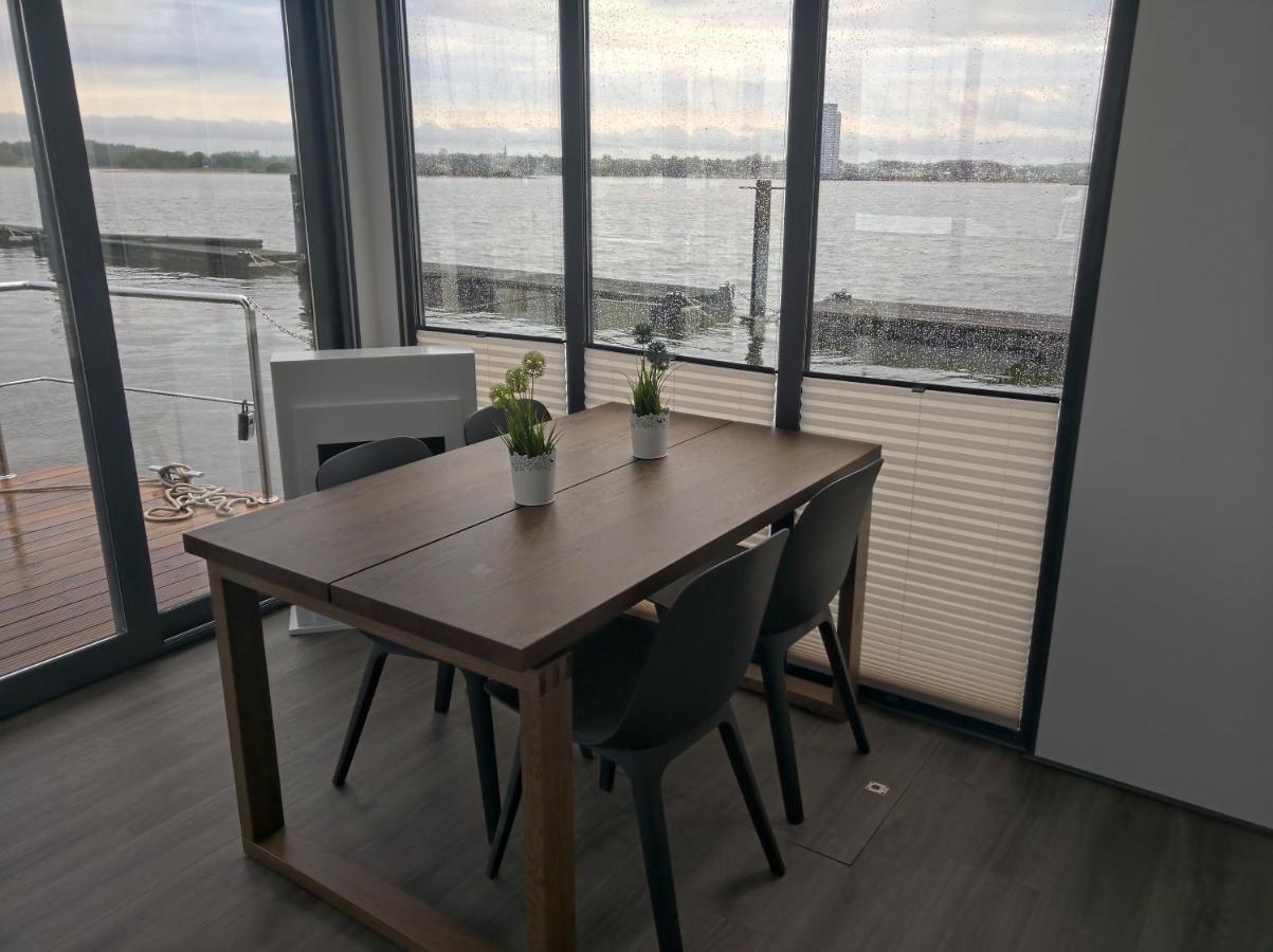 Ostsee Hausboot Schleswig Ostseeblick 1 ภายนอก รูปภาพ