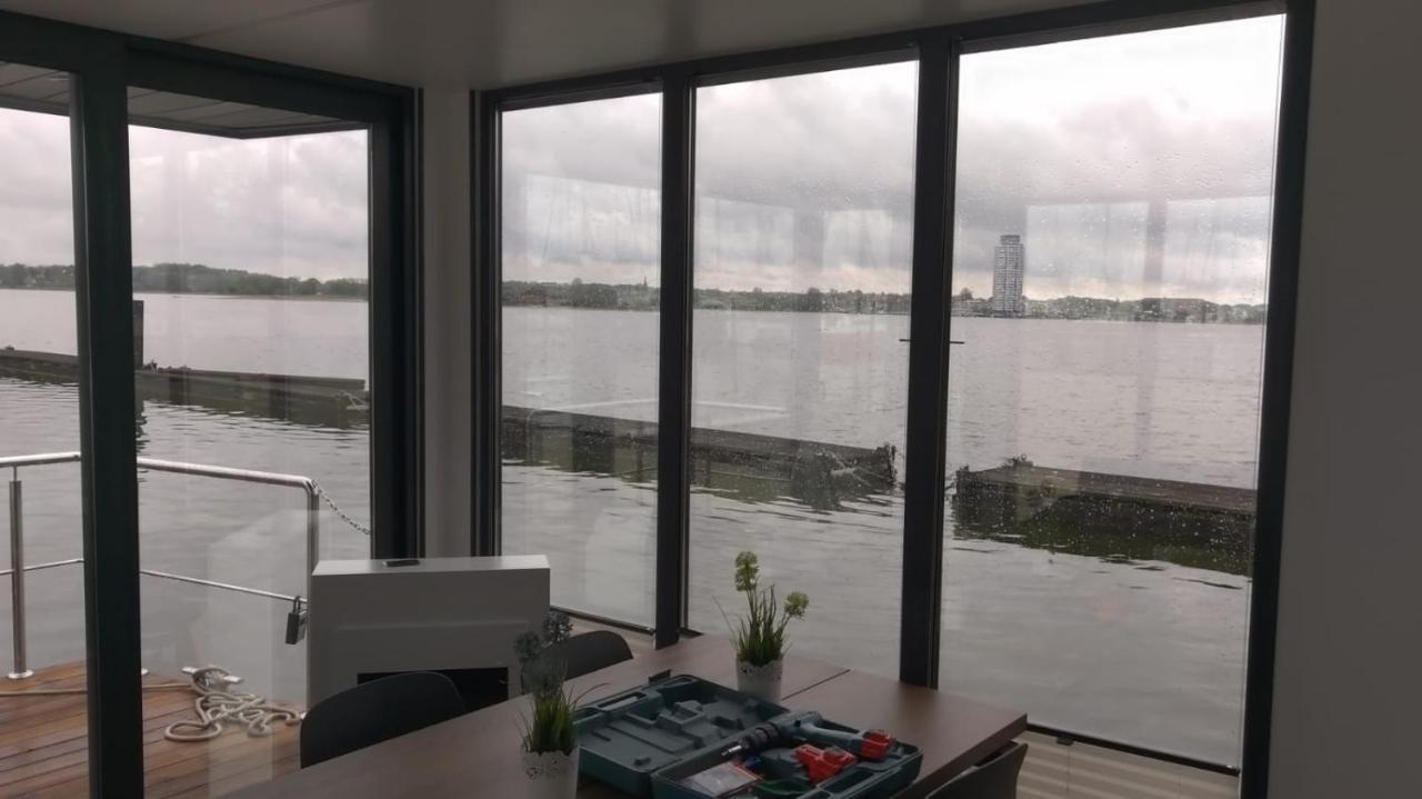 Ostsee Hausboot Schleswig Ostseeblick 1 ภายนอก รูปภาพ