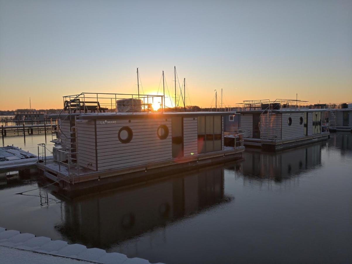 Ostsee Hausboot Schleswig Ostseeblick 1 ภายนอก รูปภาพ