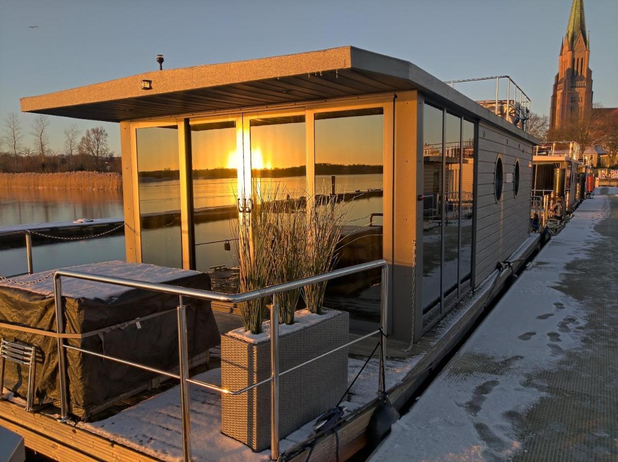 Ostsee Hausboot Schleswig Ostseeblick 1 ภายนอก รูปภาพ