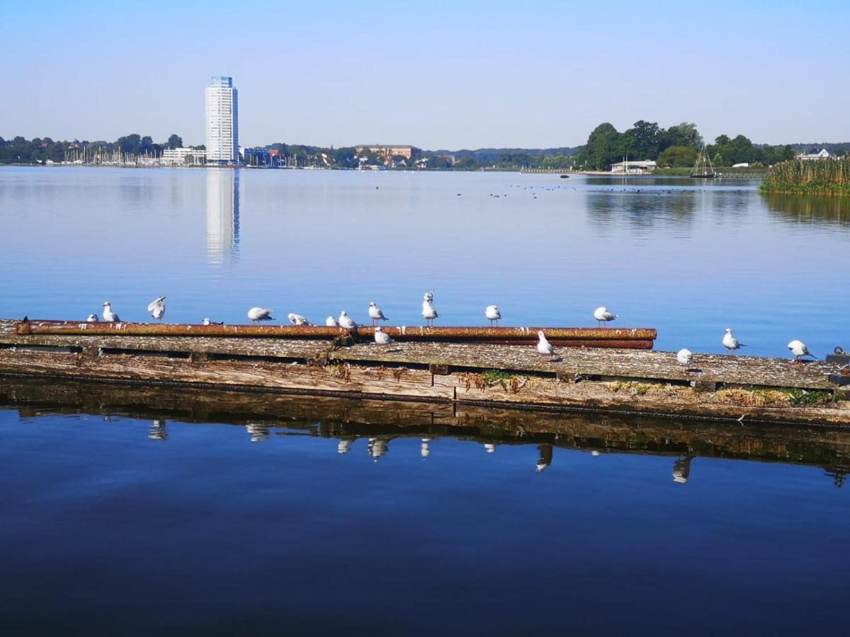 Ostsee Hausboot Schleswig Ostseeblick 1 ภายนอก รูปภาพ