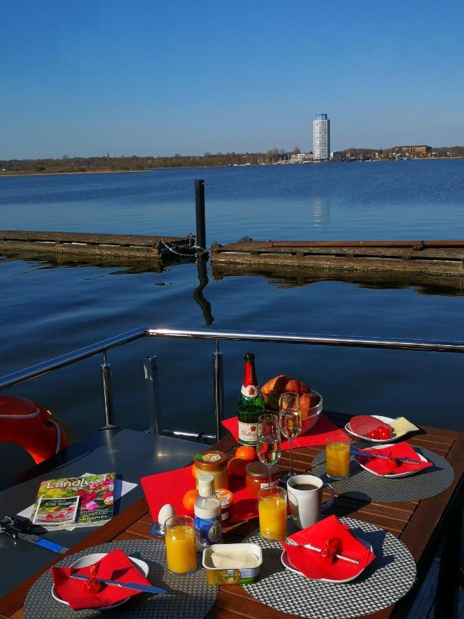Ostsee Hausboot Schleswig Ostseeblick 1 ภายนอก รูปภาพ